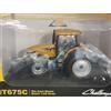 Universal Hobbies 2851 Challenger MT675C 6 whell version US 1/32