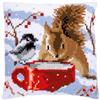 VERVACO Kit Cuscino Punto Croce SCOIATTOLO E CINCIALLEGRA Set Ricamo Principianti Cuscini Gobelin Decorativi ca. 40 x 40 cm Accessori Per Lavoretti Creativi DIY Casa Decor Hobby Adulti Cross Stitch