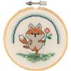 Vervaco Kit Punto Croce Contato Con Telaio RicamoAKITA CON FIORE Decorativi Per Pareti ca. 10 x 10 cm Set Fai Da Te Creativo Adulti Casa Decor Arte Da Parete Kit Per Hobby Cross Stitch