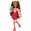 Barbie Dream Besties, Teresa, bambola snodata alla moda con pattini a rotelle e capelli castani, 9 accessori a tema videogiochi inclusi, giocattolo per bambini, 4+ anni, JFX98