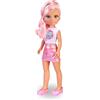 Nancy Shine - Bambola con capelli lunghi con meches rosa, gonna rosa metallizzata, top bianco e scarpe abbinate, per bambine/I da 3 anni, Famosa NAC70210