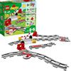 LEGO DUPLO Binari Ferroviari, Giochi per Bambini e Bambine in Età Prescolare da 2-5 Anni con Mattoncino Sonoro e Passaggio a Livello per Ampliare un Percorso del Treno, Giocattoli Educativi 10882