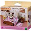 Epoch Letto Matrimoniale E Comodino Sylvanian Families Con Accessori Epoch 05019 - Action Figure, Personaggi E Playsets