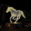 Deluisho Lampada Cavallo, Luce Illusione Cavallo 3D Bambini, 3d Illusione Luce Notturna 16 Colori di Lu-ce Liberamente Interruttore, Interruttore a Sfioramento, 3D Effetti Visivi Lampada
