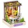 CUTEROOM Kit fai da te in miniatura casa delle bambole in legno, mini kit di costruzione con mobili e protezione antipolvere (Leisure Time)