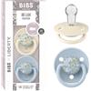 BIBS De Lux Liberty Ciuccio confezione da 2 pezzi. Privo di BPA, Tettarella tonda. Silicone, Prodotto in Danimarca, Taglia unica (0-36 mesi), Eloise Baby Blue