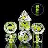 Cusdie Set di 7 dadi poliedrici DnD, per giochi di ruolo, Dungeons and Dragons (D&D-DnD), MTG, Pathfinder (rana)