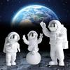 GmwyCzV 3 Pezzi Statuette di Astronauti in Miniatura, Statua di Astronauta Modello Decorazioni per La Casa, Decorazion Torta Spazio, Decorazione di Soggiorno/Ufficio/Stanza dei Bambini (Argento)