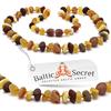 Baltic Secret Selected Baltic Amber Baltic Secret - Collana di perle fatte a mano, in ambra baltica grezza, set regalo per uomini, madri, donne, collana in ambra, 35 CM, Gemma, Ambra