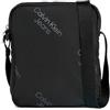 Calvin Klein Jeans per uomo. K50K511823 Borsa a tracolla nera Sport Essentials, Nero, Casual, Polister riciclato