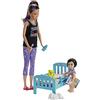 Barbie® Skipper Babysitter Playset con Bambole Nanna con Bambina, Lettino e Accessori, Giocattolo per Bambini 3+ Anni, GHV88