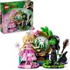 LEGO Wicked Personaggi di Elphaba e Glinda - Giocattolo da Esposizione con Accessori Inclusi Scopa, Corona e Borsetta oltre a Scena con Finestra - Regalo per Bambine da 10 Anni Fan del Film - 75682
