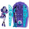 Monster High Segreti da Brivido - Twyla e I misteri in Giardino, set con bambola e guardaroba, 19 accessori e abiti per il tea party inclusi, giocattolo per bambini, 4+ anni, HYT74