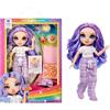 Rainbow High Junior High PJ Party - Violet (viola) - Bambola snodata da 22 cm con morbida tutina, pantofole e accessori da gioco - Età 4-12