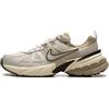 NIKE V2K Run, Sneaker Donna, Lt Orewood BRN Osso Chiaro Cachi Terra, 35.5 EU