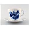 Royal Copenhagen 26 set Royal Copenhagen fiore blu intrecciato, tazza espresso e piattino.