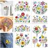 GLOBLELAND 4 fogli 16 pezzi Fiori Selvatici Colorati Farfalle Bastoncino Punto Stabilizzatore Idrosolubile di Ricamo A Mano per Fai Da Te Cespugli di Ricamo Stabilizzatori Adesivi per Cucito Tessuto