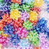 Dooozy 100 PCS 2'' Fiocchetti per Pacchetti Regalo Set, 10 Iridescente Coccarde Fiocco Autoadesivi per Matrimoni Feste di Natale Fioristi Regalo