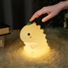 Ainiv Luce Notturna Bambini di Dinosauro, Lampada Touch per Bambini 3Livelli di Luminosità, Timer da 30 Minuti, Silicone Lampada Notturna per Bambino con Timer, Luce Notturno Neonato Cameretta Bambina