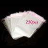 MAGIC SELECT 250 Bustine di Cellophane Trasparenti Autoadesivi. Sacchetti di Plastica OPP Sigillati Senza Fori per Dolci, Regali, Gioielli, Carte.