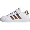 adidas Unisex - Bambini e Ragazzi Grand Court Sustainable Lifestyle Court Elastic Lace And Top Strap Shoes, Cloud White Cloud White Matte Gold, 31 EU