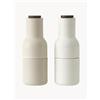 Audo Copenhagen Set saliera e pepiera di design con coperchio in legno di noce Bottle Grinder 2 pz