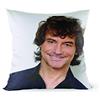 Generico Alberto Angela Cuscino 3 Idea Regalo Divertente Natale Compleanno Festa Donna Mamma Nonna Personaggi Famosi Collezione Decorazioni casa Divano Letto Documentari Storia Scienza Cultura Coperta Tv