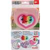 Simba 106374695 Art und Fun Beadbag Heart, 1500 Perline, Piastra, pinzette, Piastra da Stiro, Carta da Stiro, Borsa a Forma di Cuore, 13 cm, Istruzioni (Lingua Italiana Non Garantita)