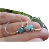 Generic ⊹⊱★ PICCOLI CREOLI CON PIETRE DI HOWLITE TURCHESE E BASTONCINI DI BAMBÙ ★⊰⊹ orecchini piccoli, rotondi, appena percettibili, fantastici orecchini etnici realizzati con materiali naturali