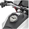 GIVI Flangia BF46 TANKLOCK per Moto Guzzi V85 TT 2019/2023 GIVI