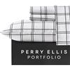 Perry Ellis Portfolio - Set di lenzuola, 4 pezzi, resistenti alle pieghe, con federe coordinate, lenzuola leggere e traspiranti, decorazione per la casa a quadri (bianco malo/nero, misura Twin/Twin