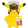 Bandai - Pokémon - Peluche Capitano Pikachu - Peluche 20 cm Morbido - Idea Regalo Peluche Pikachu Bambini e Adulti - Giocattolo Bambino 2 anni + - Peluche Pokémon Licenza Ufficiale - JW4373