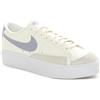 Nike Sneakers Donna Nike Blazer Low Platform Bianco