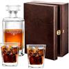 Maverton Decanter per Whisky in vetro - incisione personalizzata - Caraffa in vetro da 700 ml + 2/4 /6 Set bicchieri whisky - idea regalo per la donna - laurea