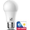 NOVA line Goccia Led con sensore Crepuscolare - 11 W attacco E27