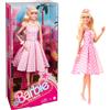 Barbie the movie - margot robbie, bambola del film barbie da collezione con abito vintage a quadretti rosa e bianco e collana con margherita, 3+ anni, hpj96
