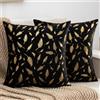 Cheekywares Federe Cuscini Divano 45 x 45 Set di 2 Boho Fodere Copricuscino Divano in Velluto Nero Piume d'oro Flanella Esterno Cuscini Quadrati Decorativi Cuscini Divano Soggiorno da Letto
