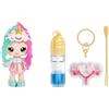 Yummiland Lip Gloss Doll: Mystery Color Change - Phoebe Frappe: Include 1 Bambola, Lucidalabbra fai da te + Portachiavi rimovibile, Gioco cosmetico. Collezionabile. Età 4+