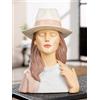 GILDE Figura Lady Adeline in resina strutturata bianca 28 cm di altezza 21 cm di larghezza 18 cm di profondità a forma di donna