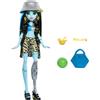 Monster High Scare-Adise Island Frankie - Doll con costume da bagno, copertura e accessori da spiaggia, cappello da pallavolo e tote