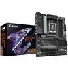 GIGABYTE X670 AORUS Elite AX (AM5/LGA 1718/AMD/X670/ATX/5 anni di garanzia/DDR5/Quad M.2/PCIe 5.0/USB 3.2 Gen2X2 Type-C/AMD WiFi 6E/2.5GbE LAN/Q-Flash Plus/M.2 EZ-Latch/Gaming Motherboard)