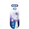 Oral-B iO - Testina per spazzolino elettrico, con setole angolate, per rimuovere la placca più profonda, con petali di lucidatura per lo sbiancamento dei denti, confezione da 2 pezzi, colore bianco