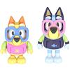 Bluey Pool Time and Bingo - Set da gioco articolato da 6,3 cm, con 2 paia di occhialini da nuoto rimovibili, giocattolo ufficiale da collezione