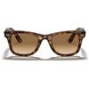 Ray-Ban Occhiali da Sole RB4340 710/51 Wayfarer Ease Havana/Marrone Chiaro Unisex