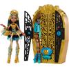 Monster High Segreti da Brivido - Cleo de Nile Misteri Mostruosi, set con bambola e guardaroba, 19 accessori e capi d'abbigliamento a sorpresa inclusi, giocattolo per bambini, 4+ anni, HXH86