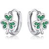 SLUYNZ Orecchini a cerchio in argento sterling 925, con trifoglio irlandese, con quadrifoglio irlandese Huggie, San Patrizio Day, SMALL, Argento sterling, Zirconia cubica