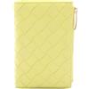Bottega Veneta Pre-Owned - Portafoglio bi-fold in pelle con design Intrecciato anni 2000 - Donna - pelle di vitello - Taglia unica - Giallo