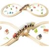 Le Toy Van - TV702 - Pista trenino in legno per bambini, 3 anni, Montessori, 40 pezzi, circuito a 8 con 4 vagoni treno componibili con ruote in legno e accessori, 104 x 45 x 7,5 cm