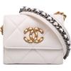CHANEL Pre-Owned - Borsa a tracolla Chanel 19 in pelle di agnello trapuntata con catena 2020 - Donna - pelle di vitello - Taglia unica - Bianco