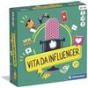 Clementoni - Vita da Influencer, Gioco da Tavolo Strategico e Divertente per Aspiranti Content Creator, Sfide Social tra Post, Like e Follower, 2-4 Giocatori, Made in Italy, Lingua Italiana, 16663